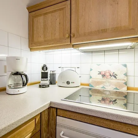 Friesenhaus Kaeptn Hahn Hausteil 1 *